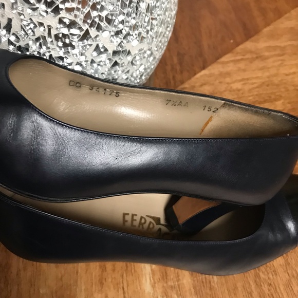 Salvatore Ferragamo Shoes -Size -7/ AA Colors Navy & Black-Good Condition - Picture 7 of 16